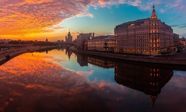 Закат над Москва-рекой, Россия 