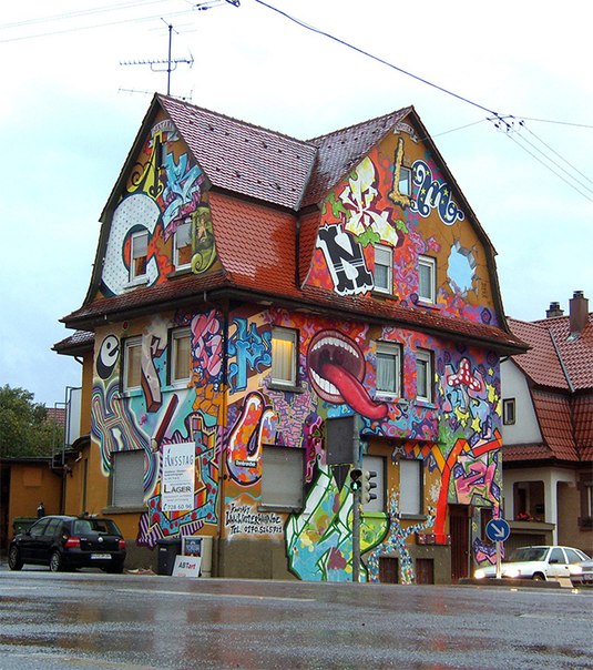 Чёрный дом в Штутгарте, Германия