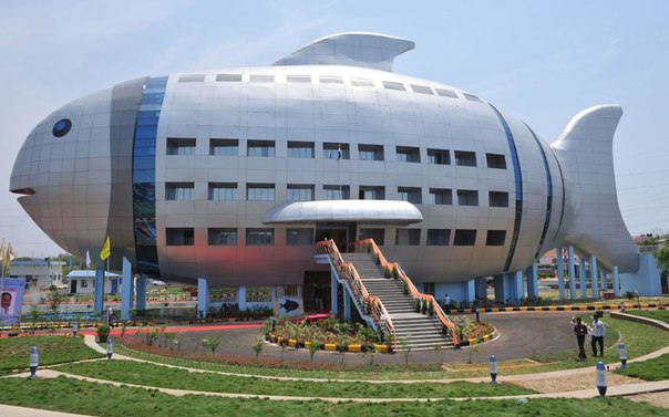 Здание Национального управления развития рыбных промыслов в Хайдарабаде (Индия). 
