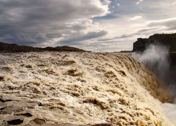 Водопад Деттифосс в Исландии
