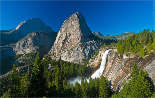 Водопад Невада — крупный водопад в верхнем течении реки Мерсед, находящийся на территории Национального парка Йосемити.