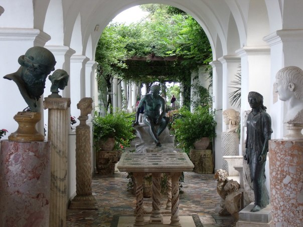 Дом-музей Акселя Мунте, вилла Сан-Микеле, Капри, Италия.