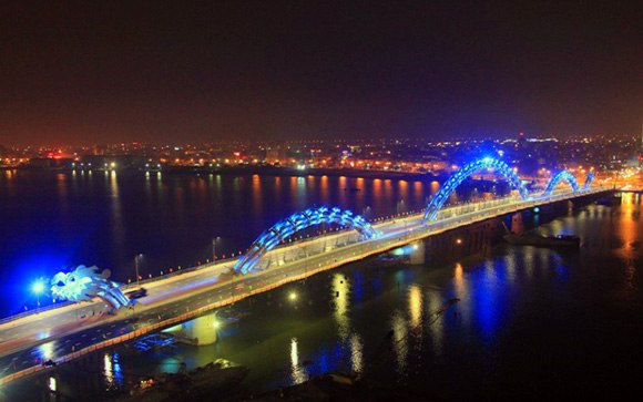 Вьетнам открыл мост дракона