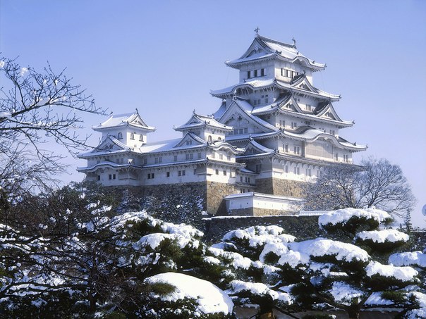 Замок Мацумото - один из самых красивых классических замков Японии