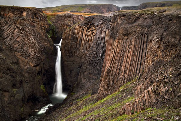 Водопад Litlanesfoss, Исландия.