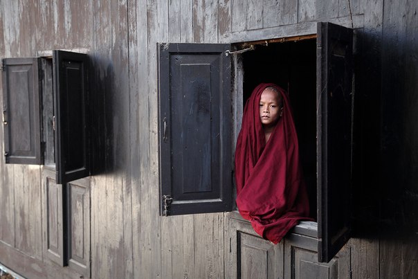 Маленький монах в Мьянме