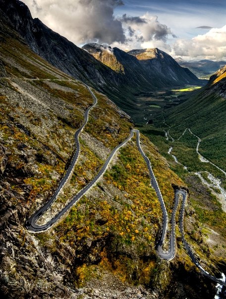 Горная дорога в Норвегии.