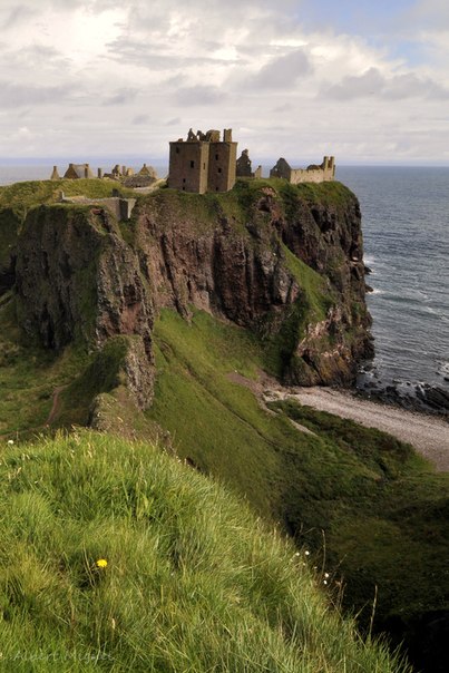 Даннотар-старейший замок Шотландии