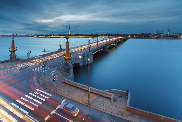Троицкий мост, Санкт-Петербург, Россия.