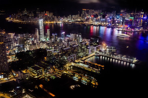 Гонконг- один из ведущих финансовых центров Азии и мира.