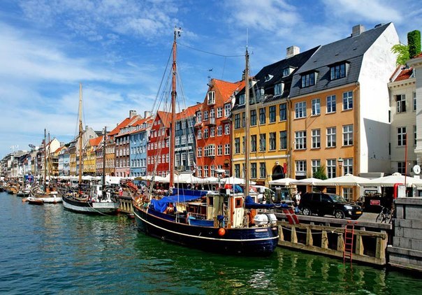Нюхавн (Новая Гавань) - район Копенгагена, Дания.