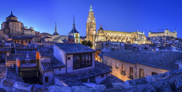 Толедо — город в центральной части Испании, столица провинции Толедо и автономного сообщества Кастилия — Ла-Манча. В 1986 году исторический город Толедо был включён в Список Всемирного наследия ЮНЕСКО.
