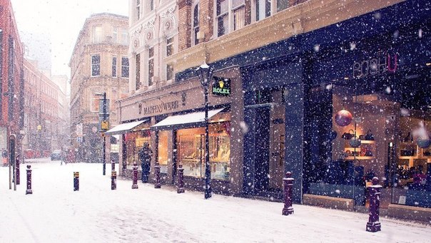 Снегопад в Брюсселе, Бельгия.