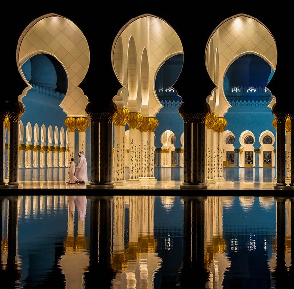"Отец и сын". Мечеть шейха Зайда, Абу-Даби, Арабские Эмираты.