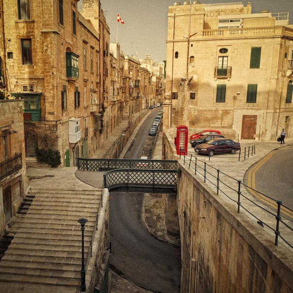 Ла-Валетта — столица республики Мальта, экономический и политический центр государства.