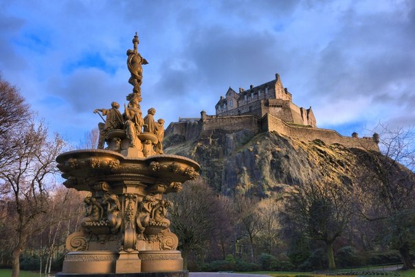 Эдинбургская крепость, Шотландия.