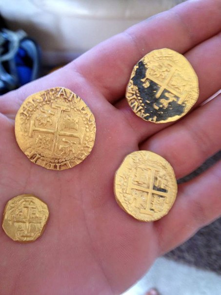 Семья кладоискателей в США нашла сундук с золотом на сумму $300 тысяч