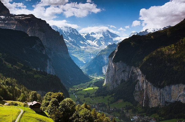 Долина в горах, Швейцария