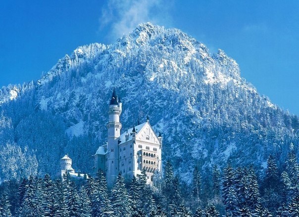 Замок Нойшванштайн, Бавария, Германия.