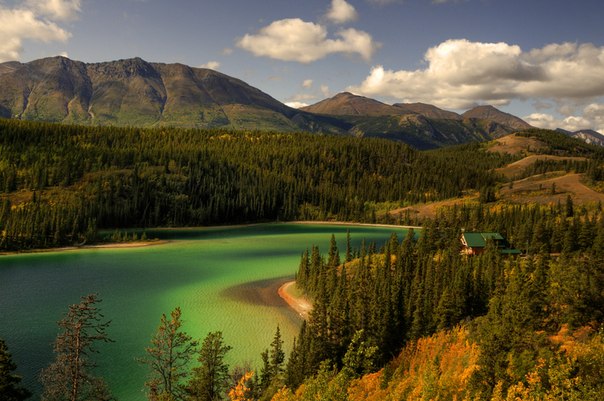 Озеро Emerald, Канада.