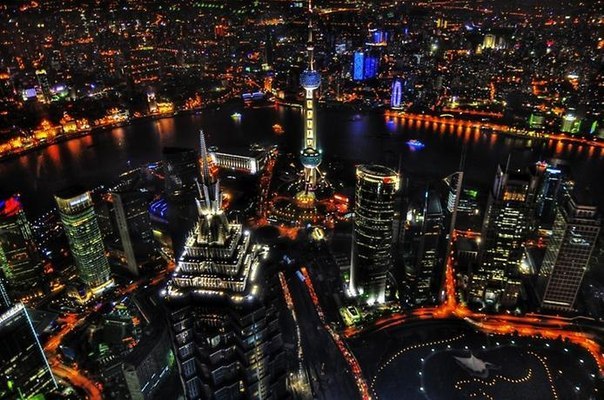 Ночной Шанхай, Китай.