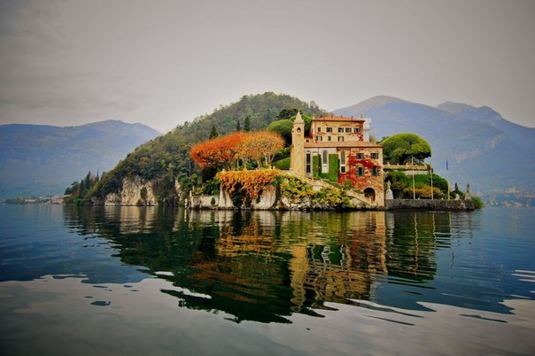 Вилла-дель-Бальбьянелло, озеро Комо, Италия.