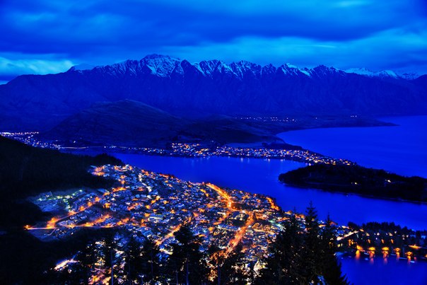 Куинстаун — город-курорт и округ в новозеландском регионе Отаго.
