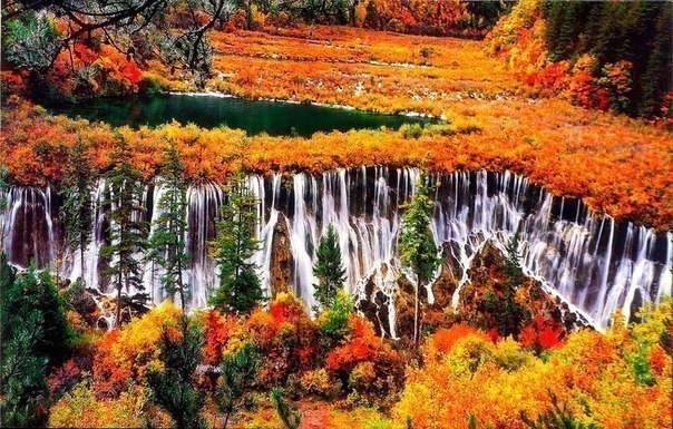 Национальный парк Цзючжайгоу, Китай.