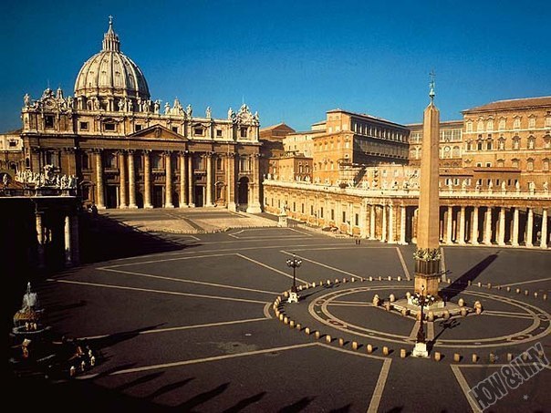 В Ватикане самый высокий уровень преступности в мире. Местного населения – чуть более 800 человек, но на территории государства ежегодно происходит более 600 преступлений.