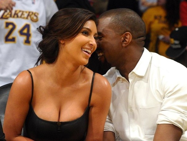 Kanye West признается, что впервые оценил красоту Ким Кардашьян в 2006 году после скандала с ее интимным видео, попавшем в интернет. Рэперу понадобилось 6 лет, чтобы понять, что Ким – «главная женщина в его жизни».
