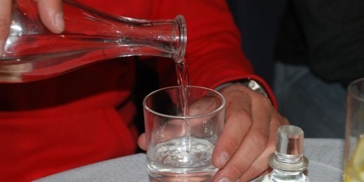 Украинцы стали третьими в мире по количеству выпиваемой водки