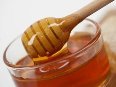 Причина, почему мед так легко переваривается очень проста. Мед уже переварен пчелами.