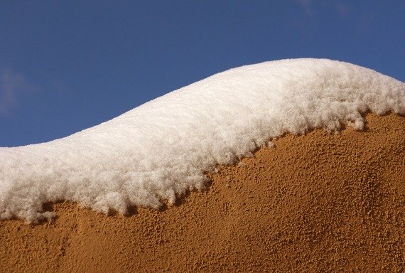 В пустыне Сахара однажды – 18 февраля 1979 г. – шел снег.
