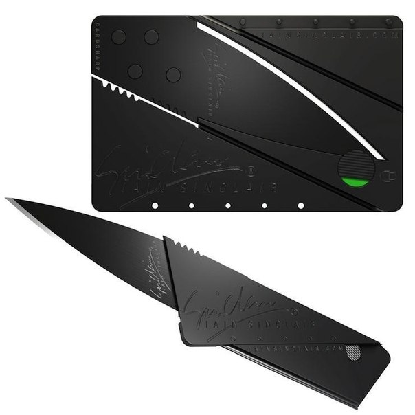 Компактный и острый как бритва нож CardSharp с лезвием из хирургической стали. 