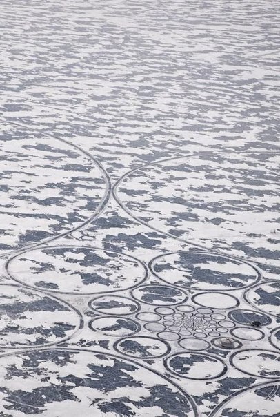 Самый большой рисунок в мире на озере Байкал.