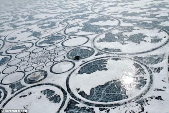 Самый большой рисунок в мире на озере Байкал.