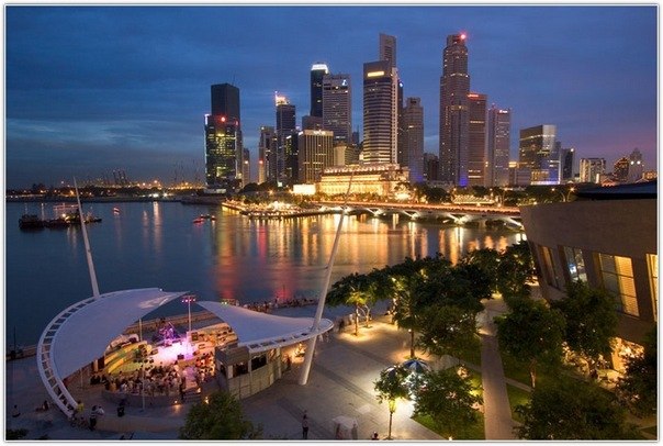 В Сингапуре на один квадратный километр приходится 