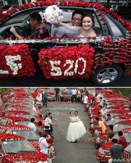 Жених украсил церемонию 99 999 розами, чтобы удивить невесту 