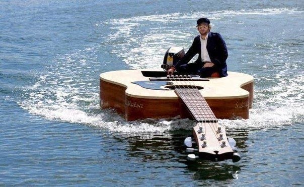 Лодка-гитара