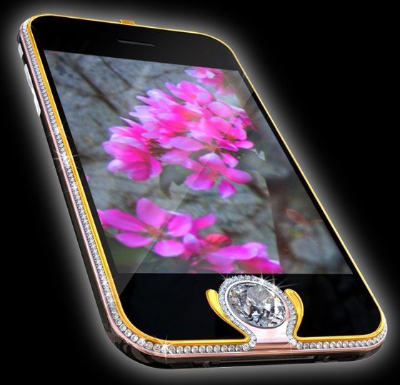 Самый дорогой сотовый телефон - iPhone 3G Kings Button. Его стоимость - 2,41 миллиона долларов.