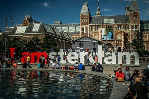 В Голландии самая высокая концентрация музеев, чем где-либо ещё в мире. Только в Амстердаме 42 музея