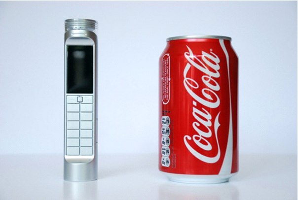 Существует мобильный телефон работающий на кока-коле.