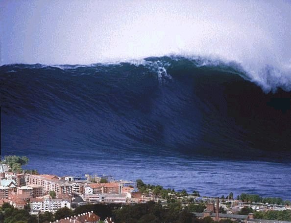 Самая большая волна, когда-либо зафиксированная людьми, наблюдалась около Японского острова Ишигаки в 1971 году. 