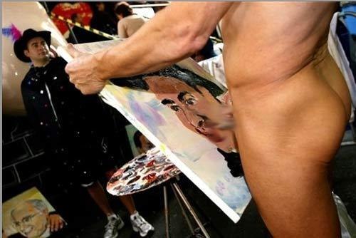 ОН РИСУЕТ МУЖСКИМ ДОСТОИНСТВОМ. Художник Тим Пэтч, который предпочитает, чтобы его называли Прикассо, рисует своим мужским достоинством…