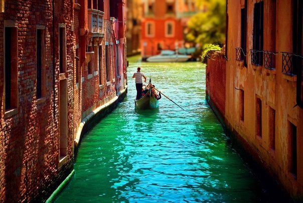 Венецианский канал, Италия