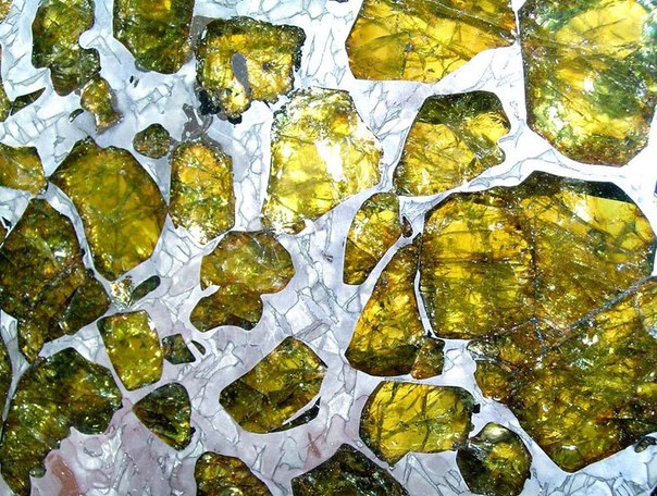 МЕТЕОРИТ FUKANG - красивейший из найденных метеоритов