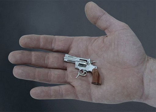 Самый крошечный револьвер попал в книгу рекордов Гиннеса