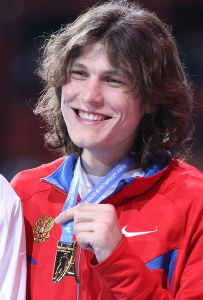 Прыгун в высоту Ухов завоевал для России десятое золото Олимпиады