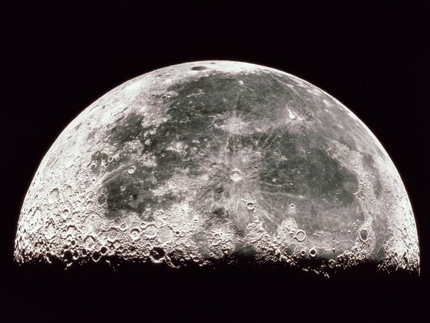 10 интересных фактов о Луне.