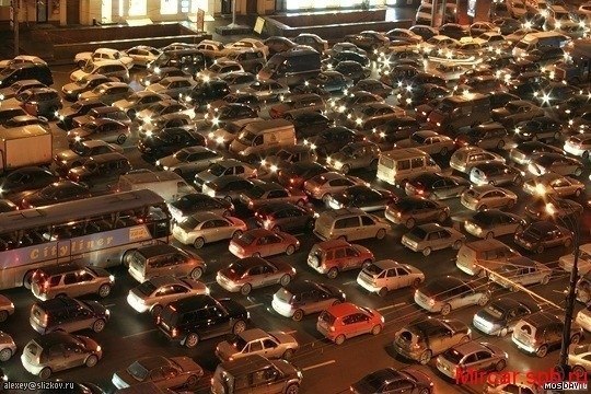Самая длинная автомобильная пробка в мире зафиксирована в Китае. Ее длина достигала 260 километров.